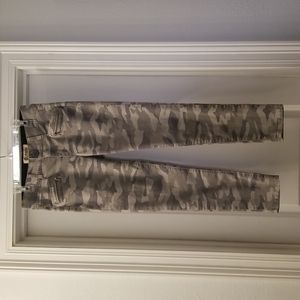 Light wash camo twill leggings